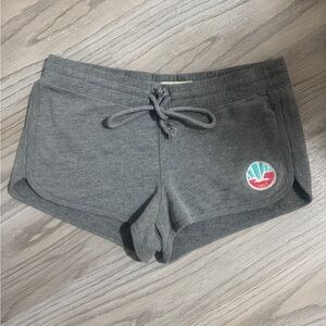 Low Rise Grey Sweat Shorts x Hollister/ Great Condition / Women’s Size M